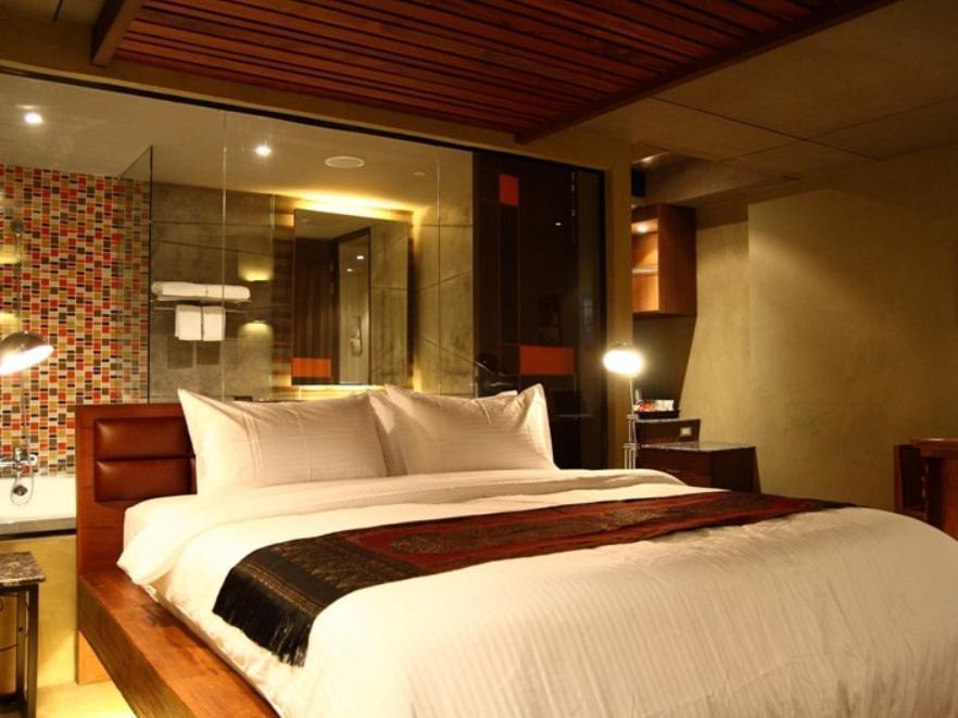 The Fusion Suites Bangkok Exterior photo