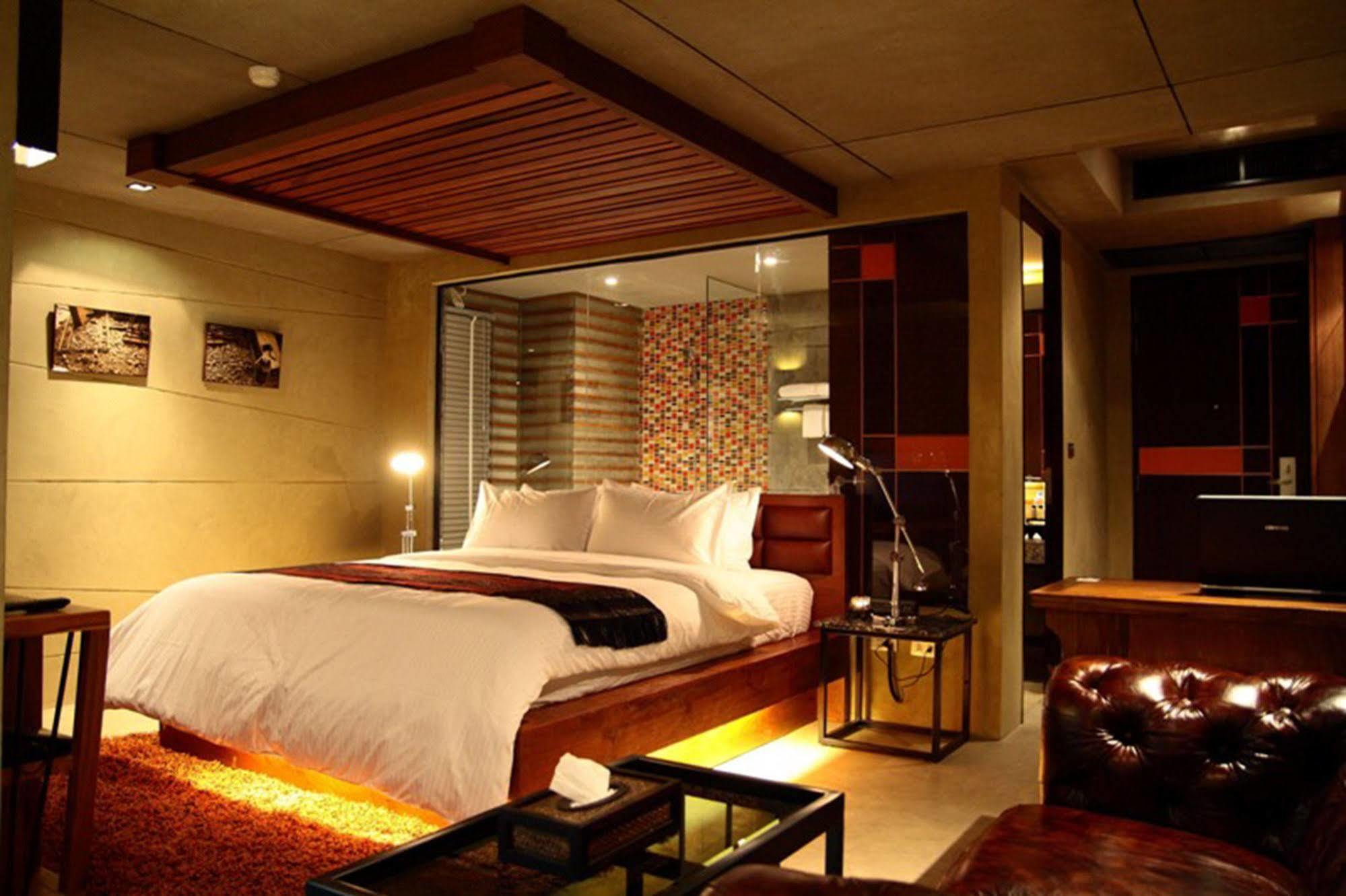 The Fusion Suites Bangkok Exterior photo