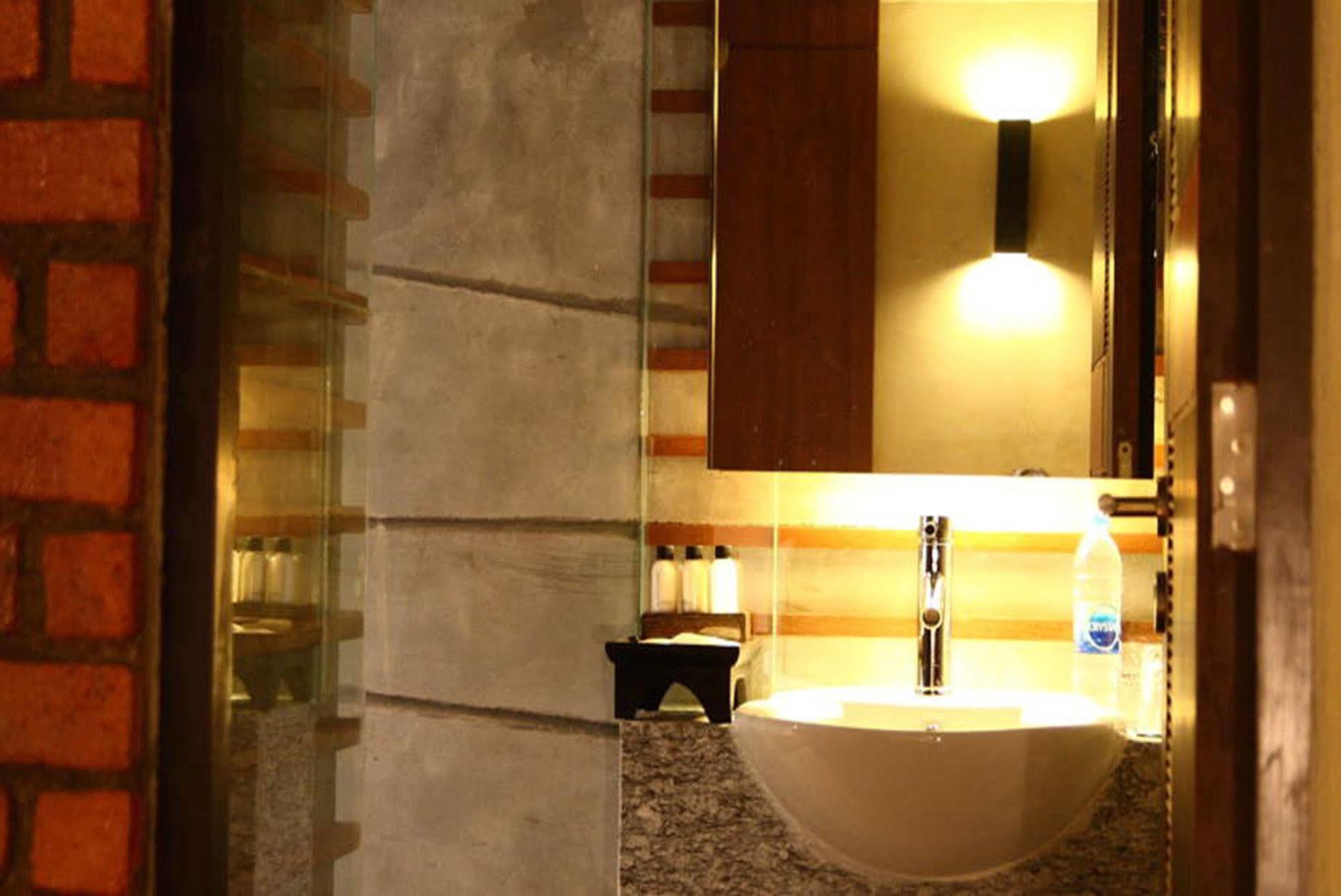 The Fusion Suites Bangkok Exterior photo